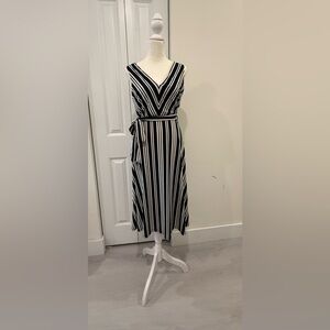 H&M Blue and White Striped Midi Dress
